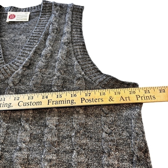 VTG Kings Road V-neck Sweater Vest Cable Knit Medium Gray Sears Mens Store 70's - Picture 7 of 9